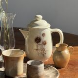 Sarreguemines teapot with thistle patterns H20