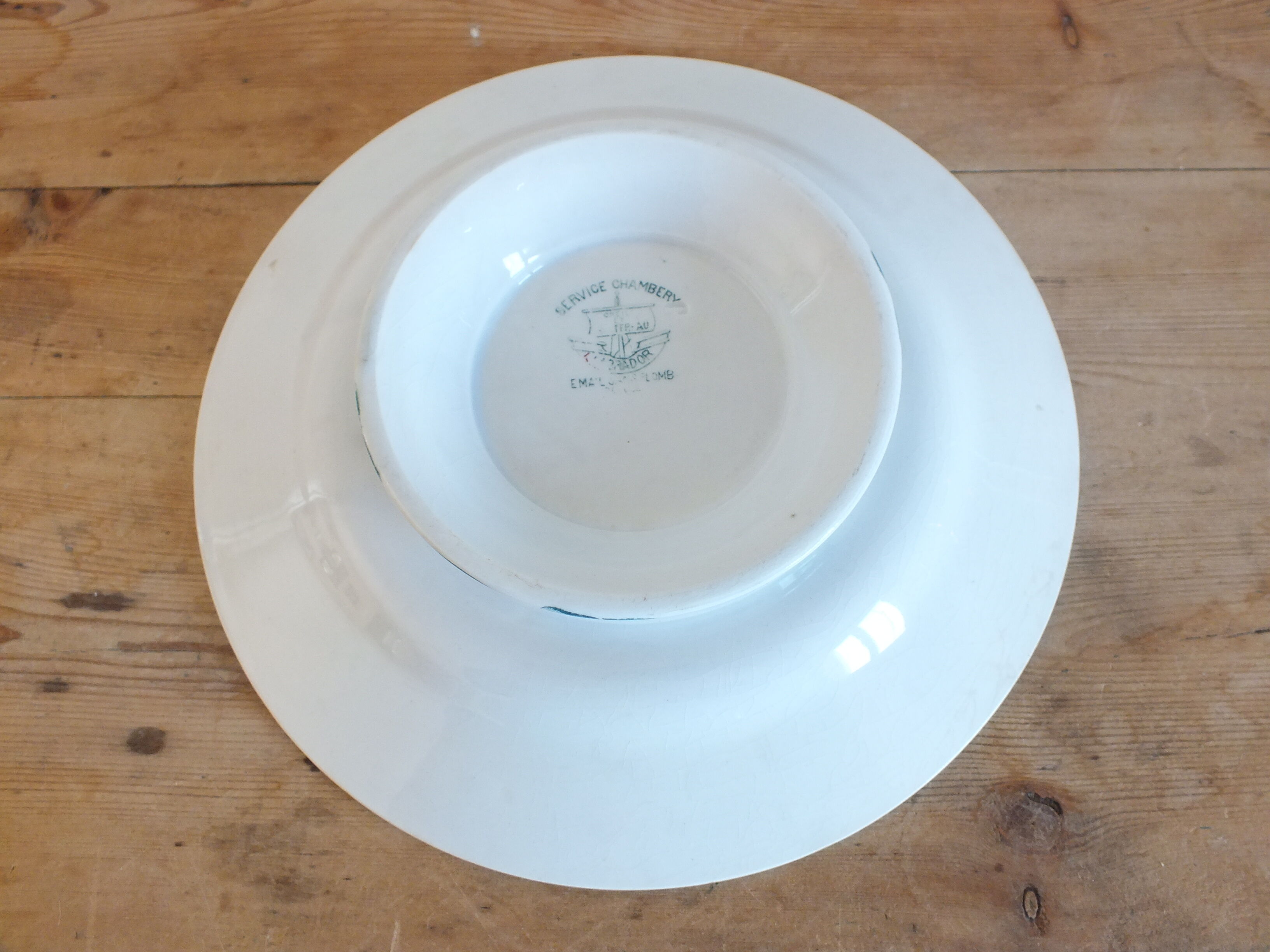 Display cut Creil and Montereau Labrador service Chambéry