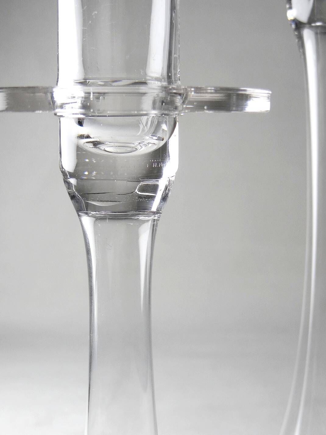 Trois bougeoirs en cristal vintage