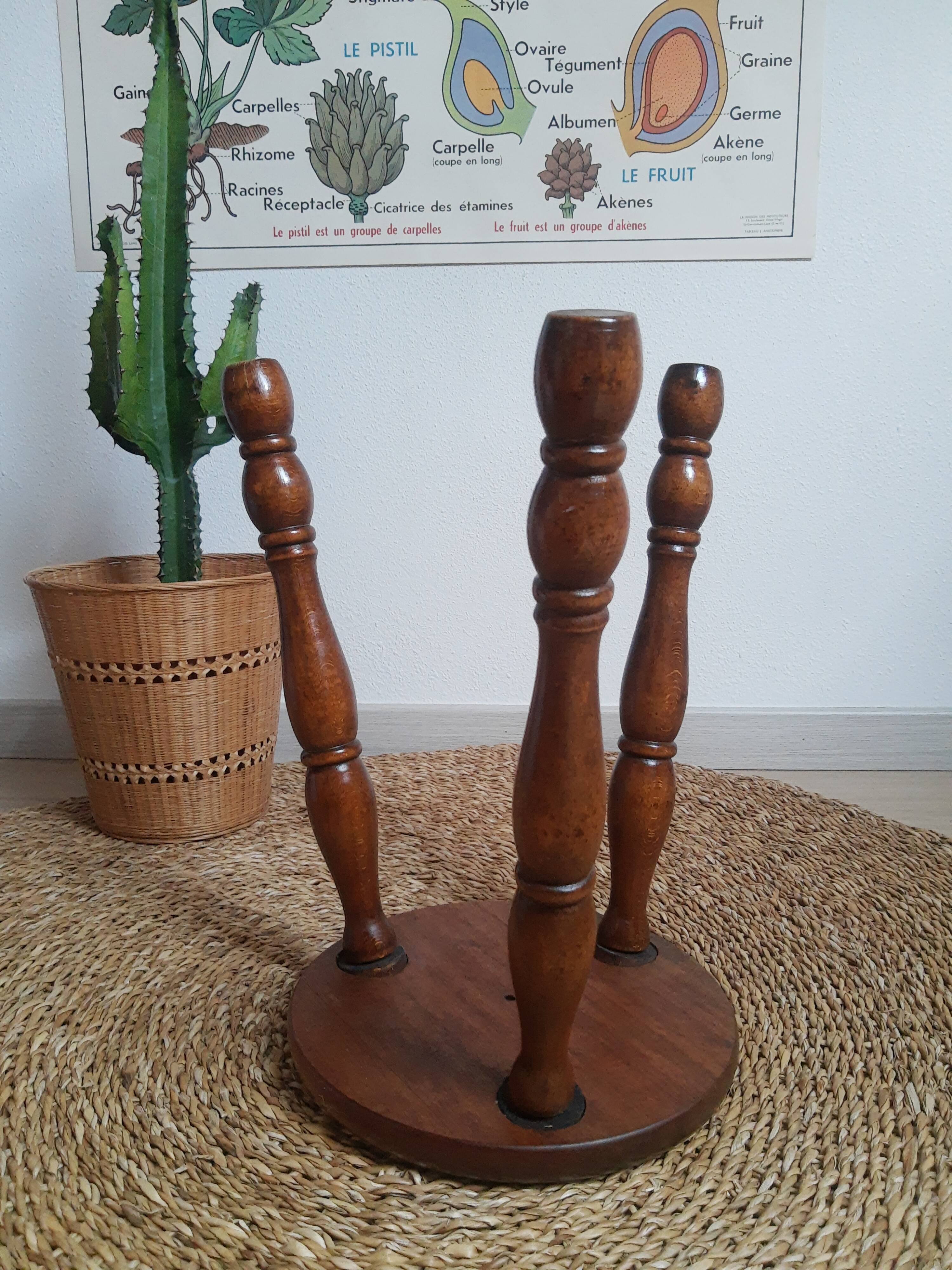 Vintage turned wood tripod country stool