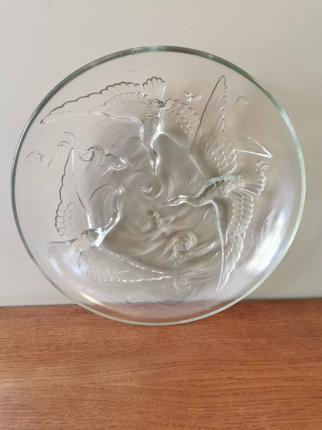 Art deco cup in pressed glass paste