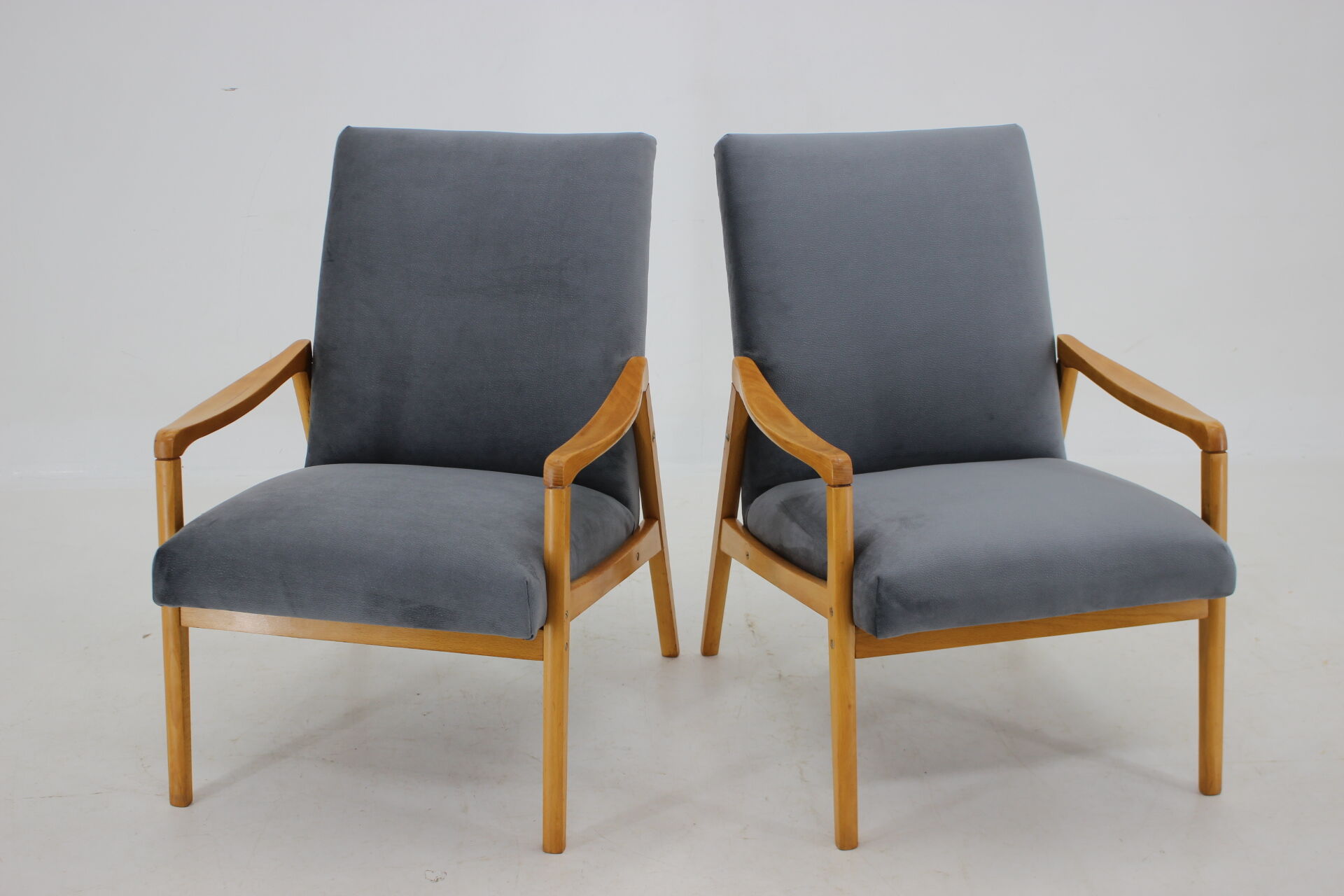 Pair of armchairs