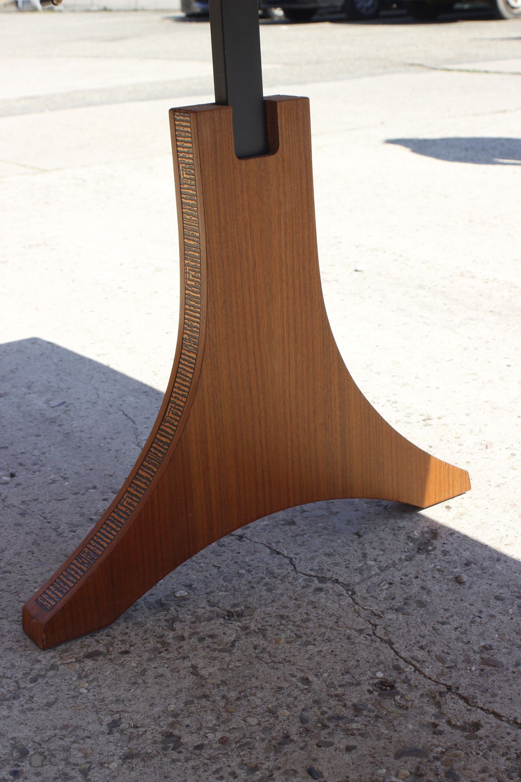 Adjustable dining room table adjustable in teck and copper, denmark, 1950