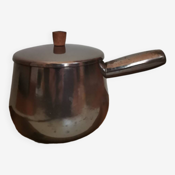 Saucepan in vintage enameled sheet metal, Scandinavian style design, wooden handle