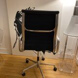 Chair Eames EA 119 Vitra edition