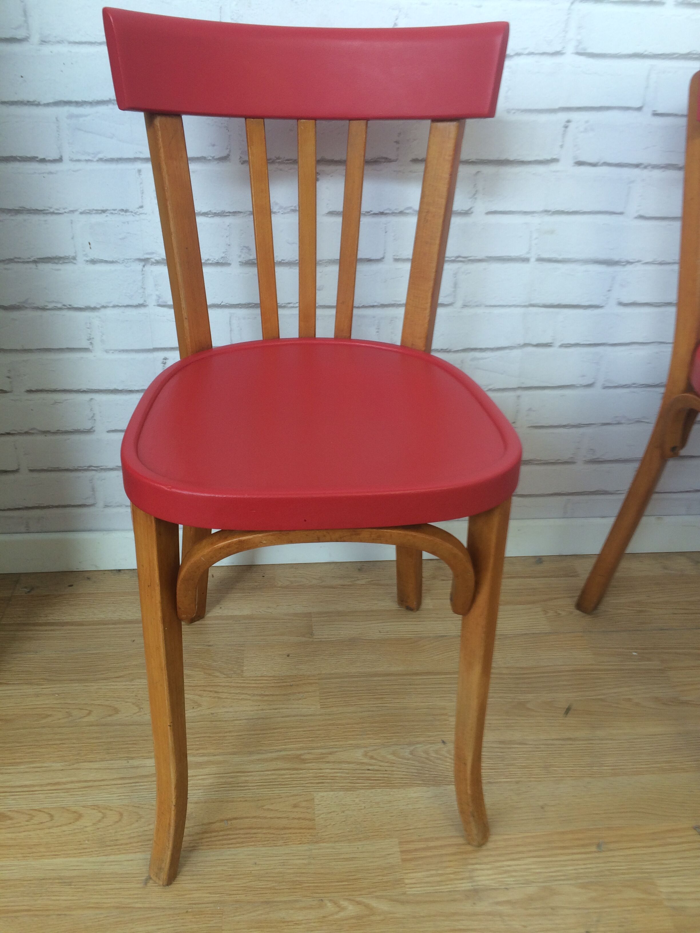 Lot of 2 Baumann chairs