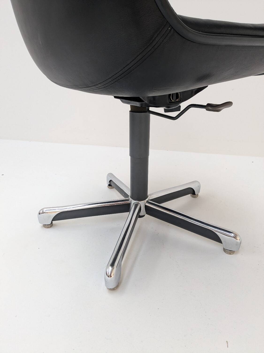 Strafor 451 armchair by Randall Buck, 1970s