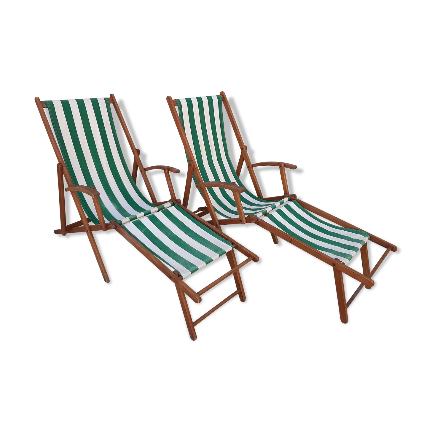 Pair of Chilean vintage sunbeds