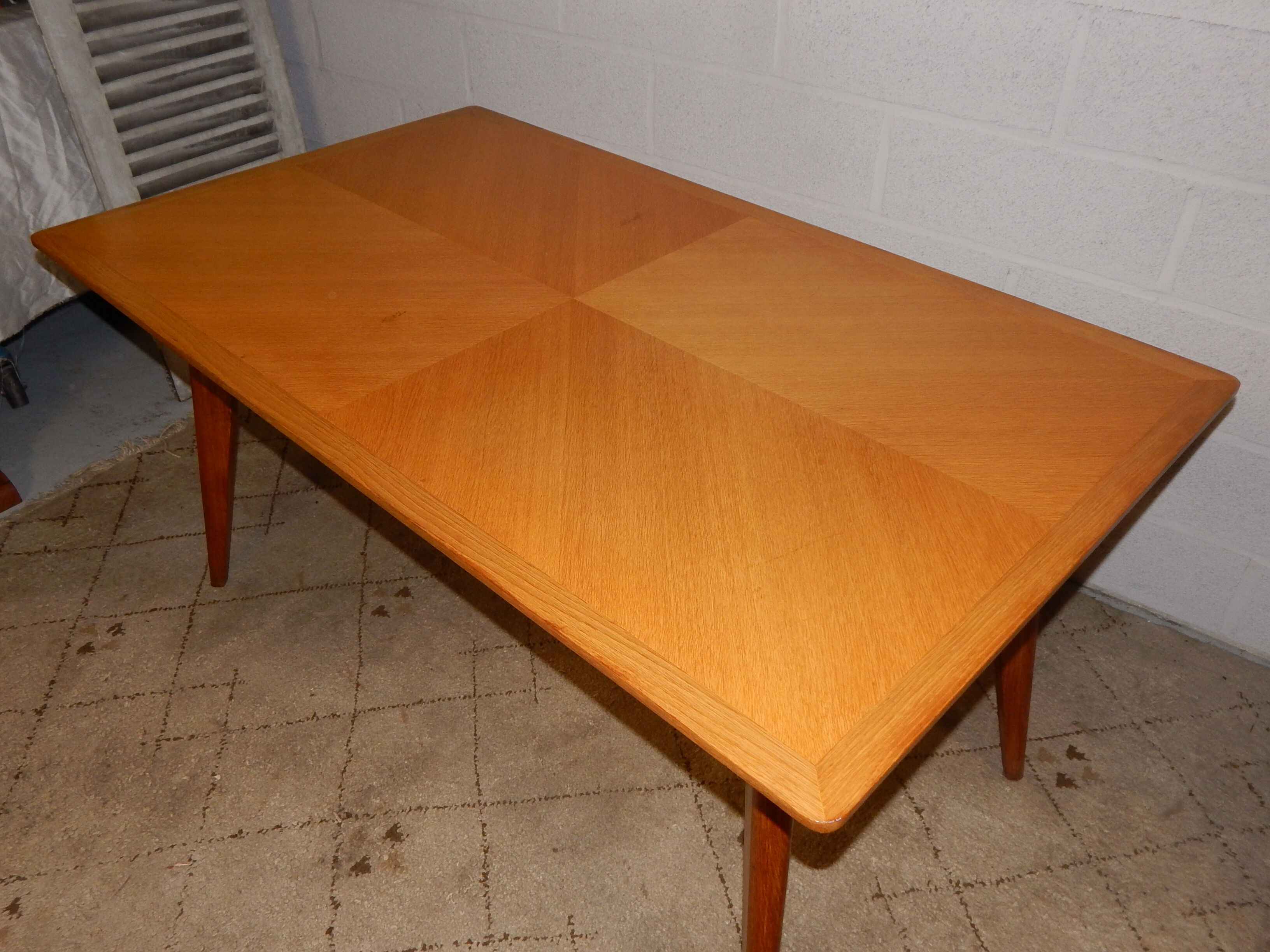 Table salle a manger années 50