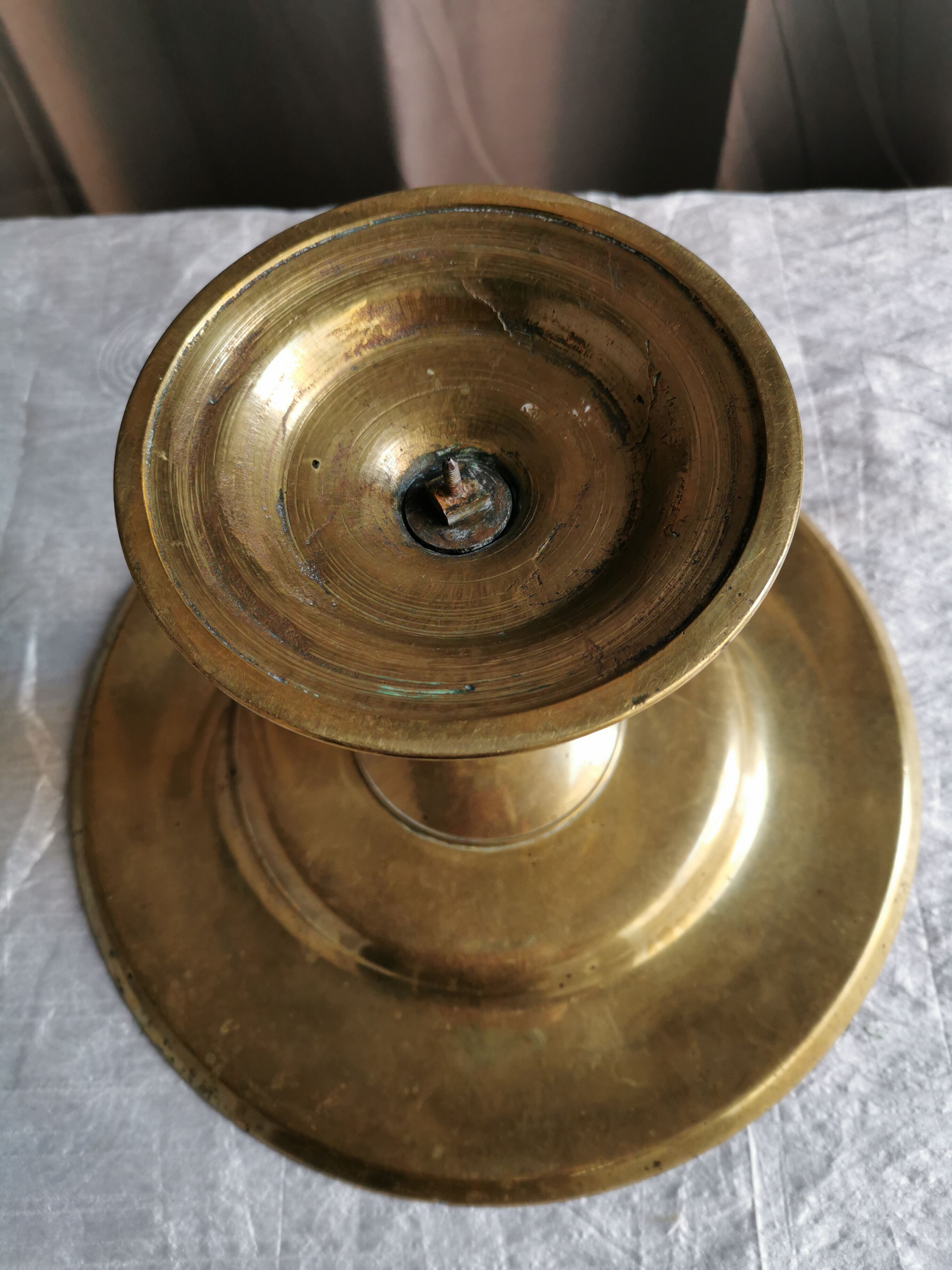 Ancient bronze cup "decor a the antique"