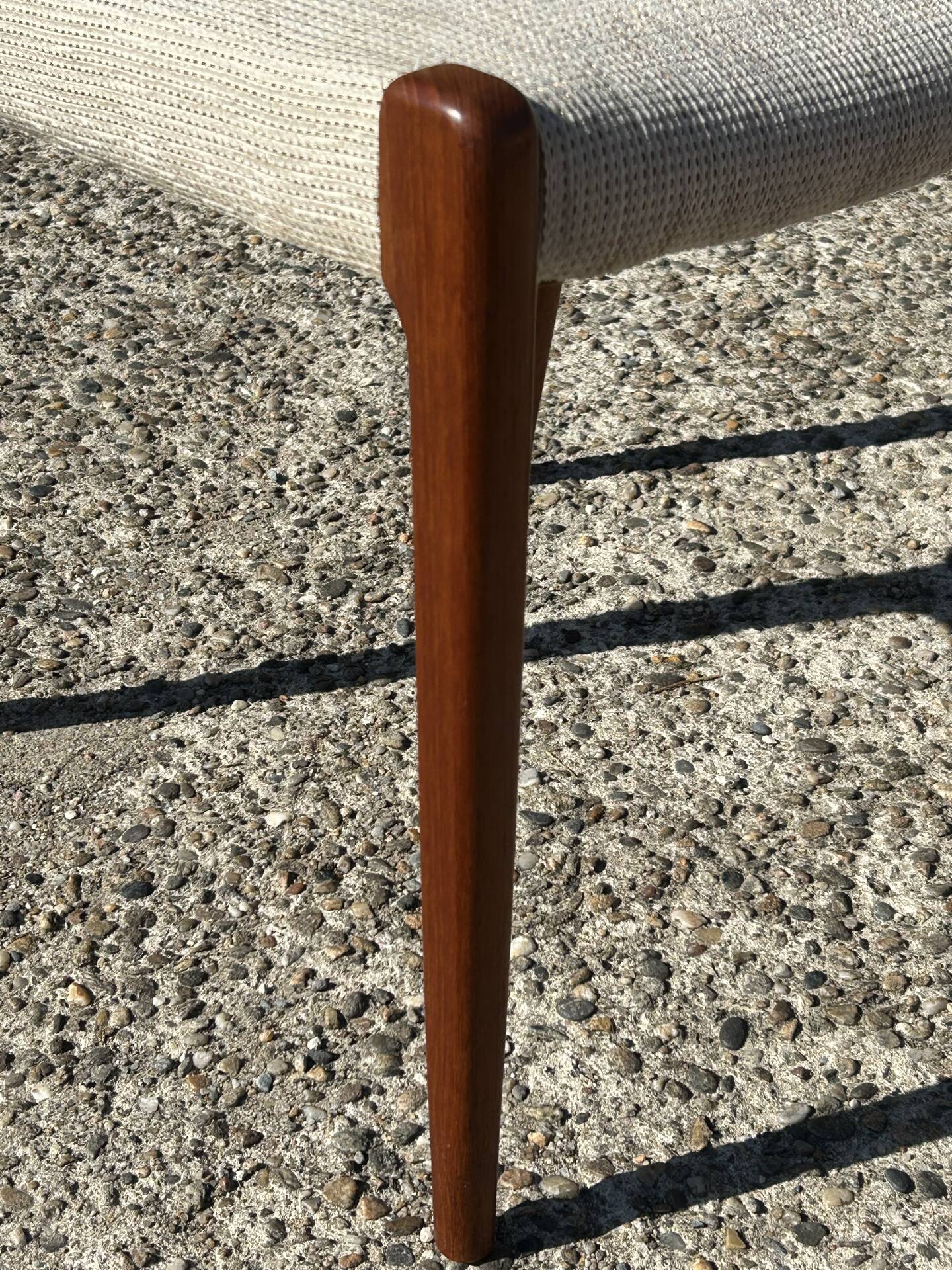 Lot of 6 teak chairs by Niels Otto Møller model 71.
