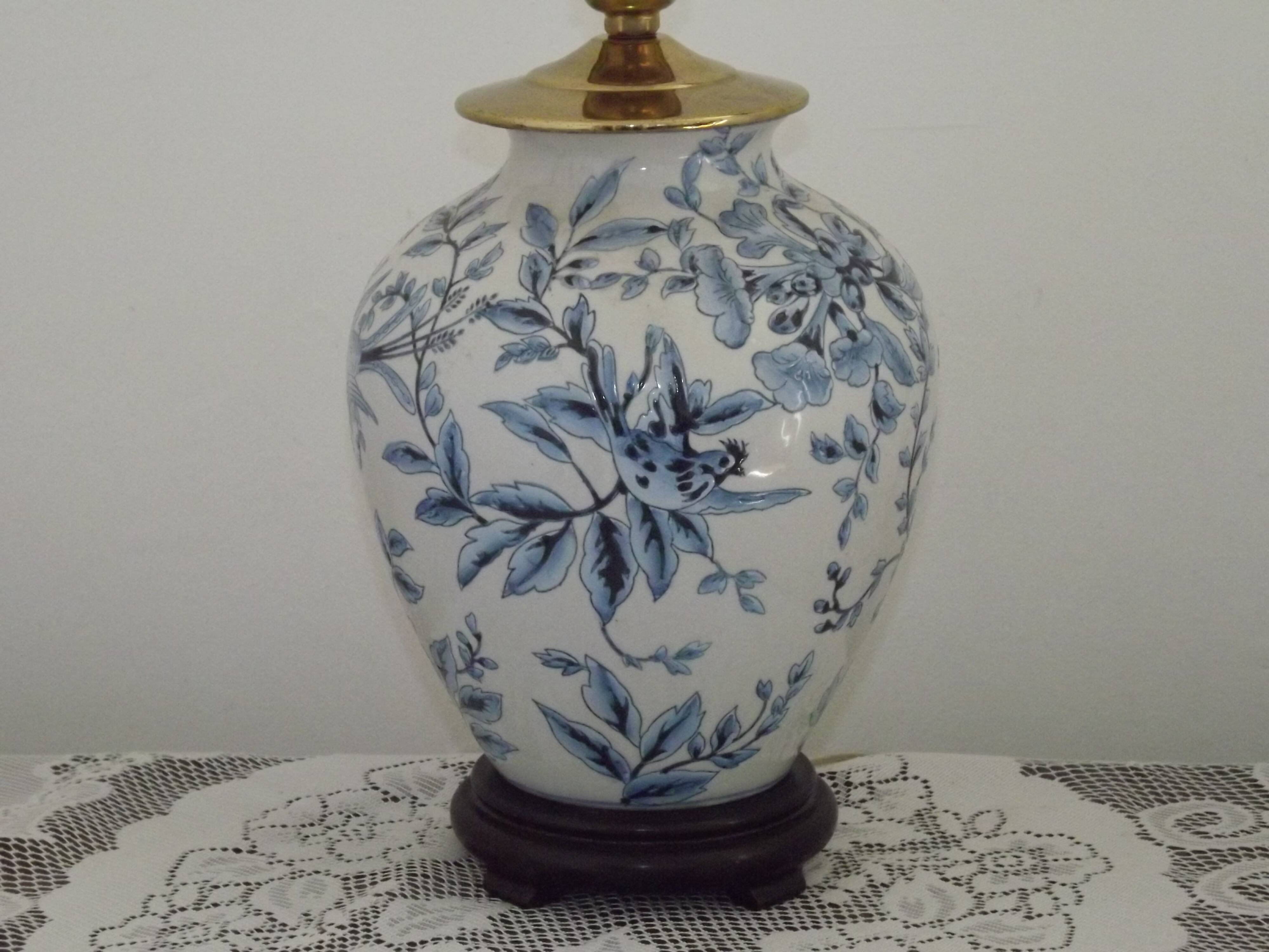 Blue & White Chinoiserie Ginger Jar Table Lamp Raised Bird & Floral Moti