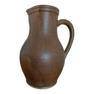 Pitcher 27 cm in Nesmy sandstone