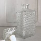 Glass whiskey decanter