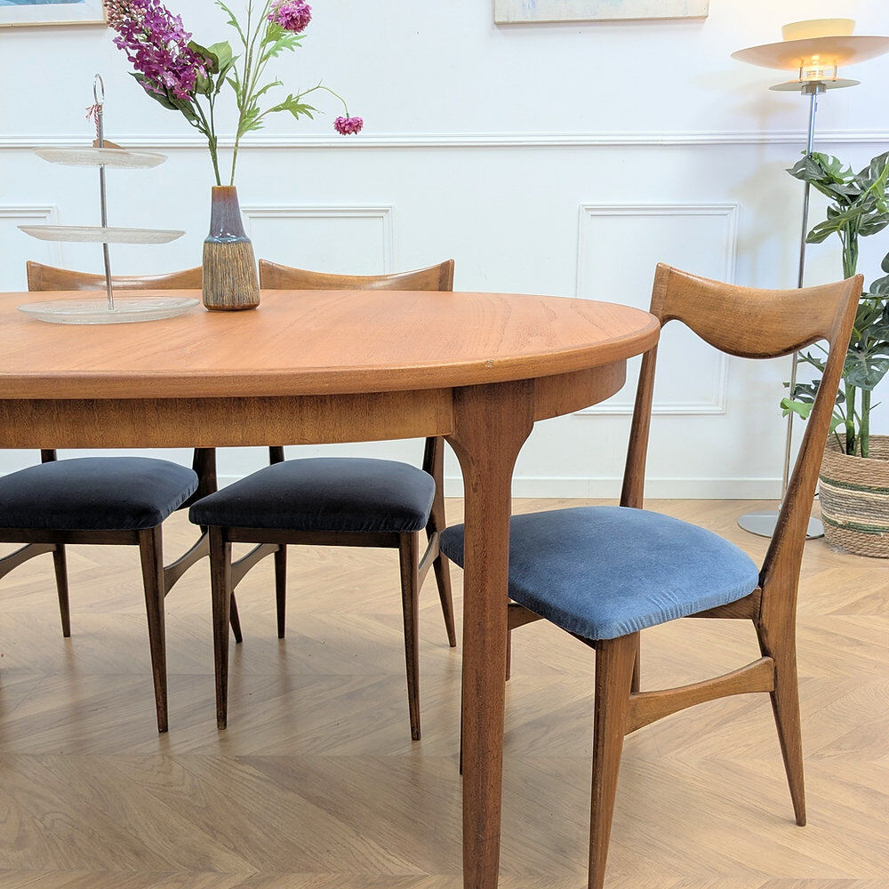 Table à manger scandinave McIntosh