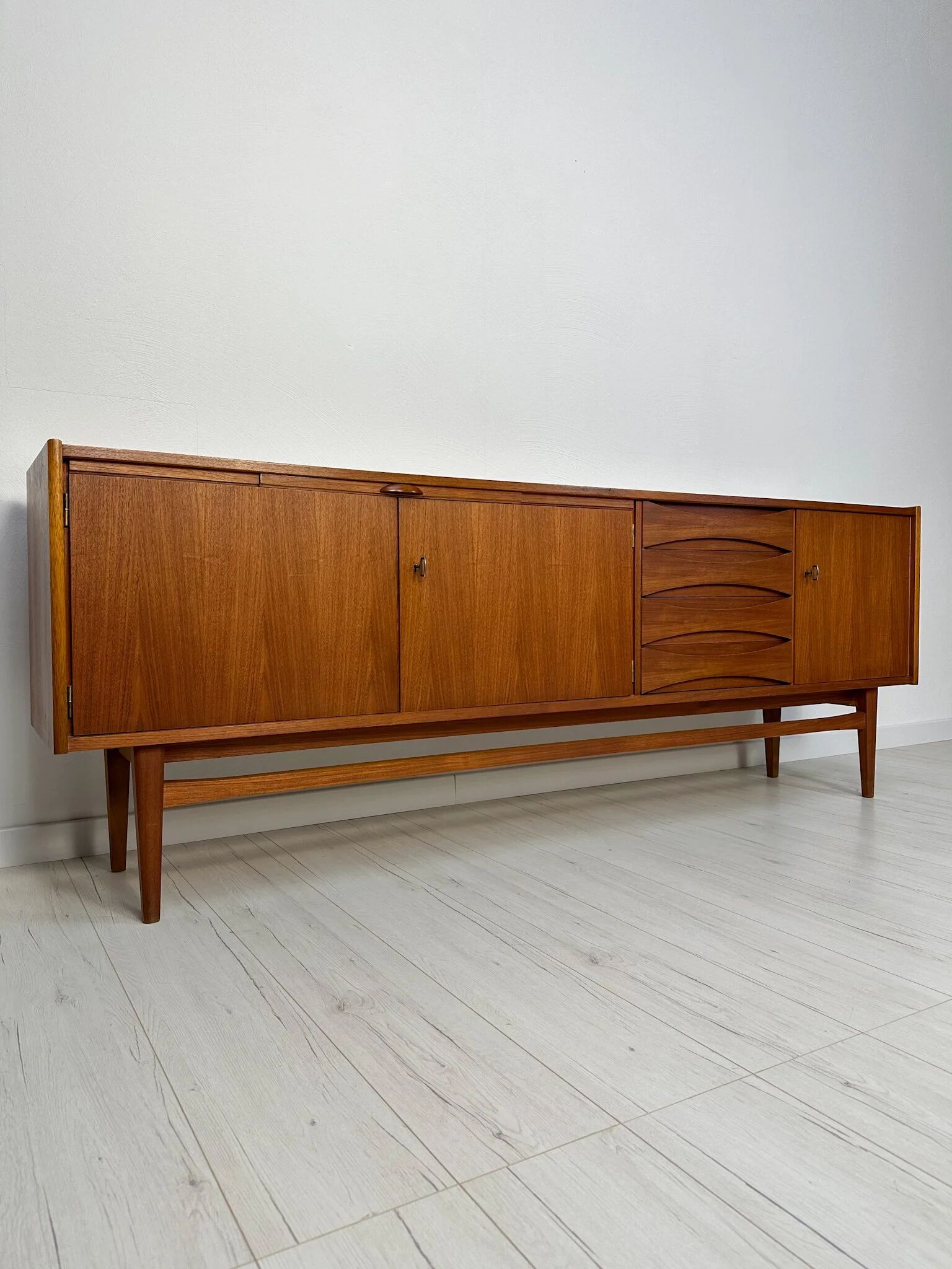 1960s Vintage Large Minimalistic Mid-Century Teak Sideboard