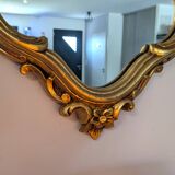 Miroir baroque doré ancien — courbes élégantes, esprit château 69 X 43 cm