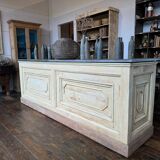 Large Pharmacy Counter