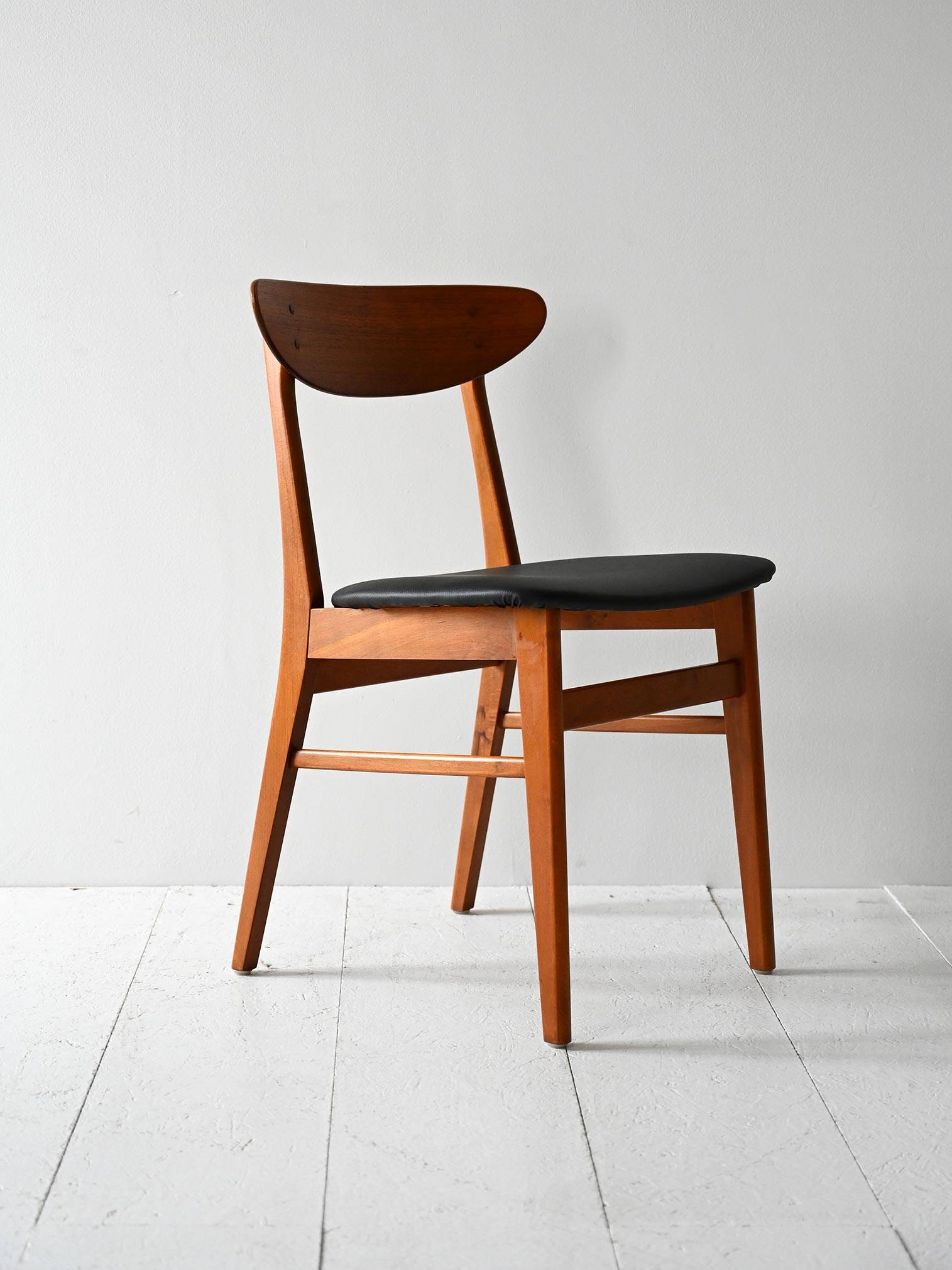 Quatre chaises danoises vintage en teck par Farstrup