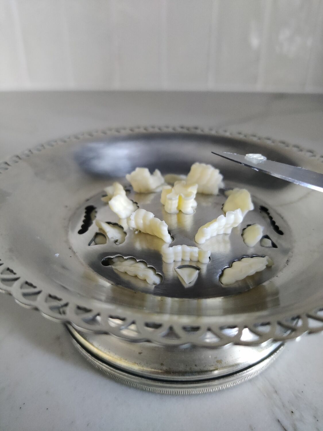 Butter dish