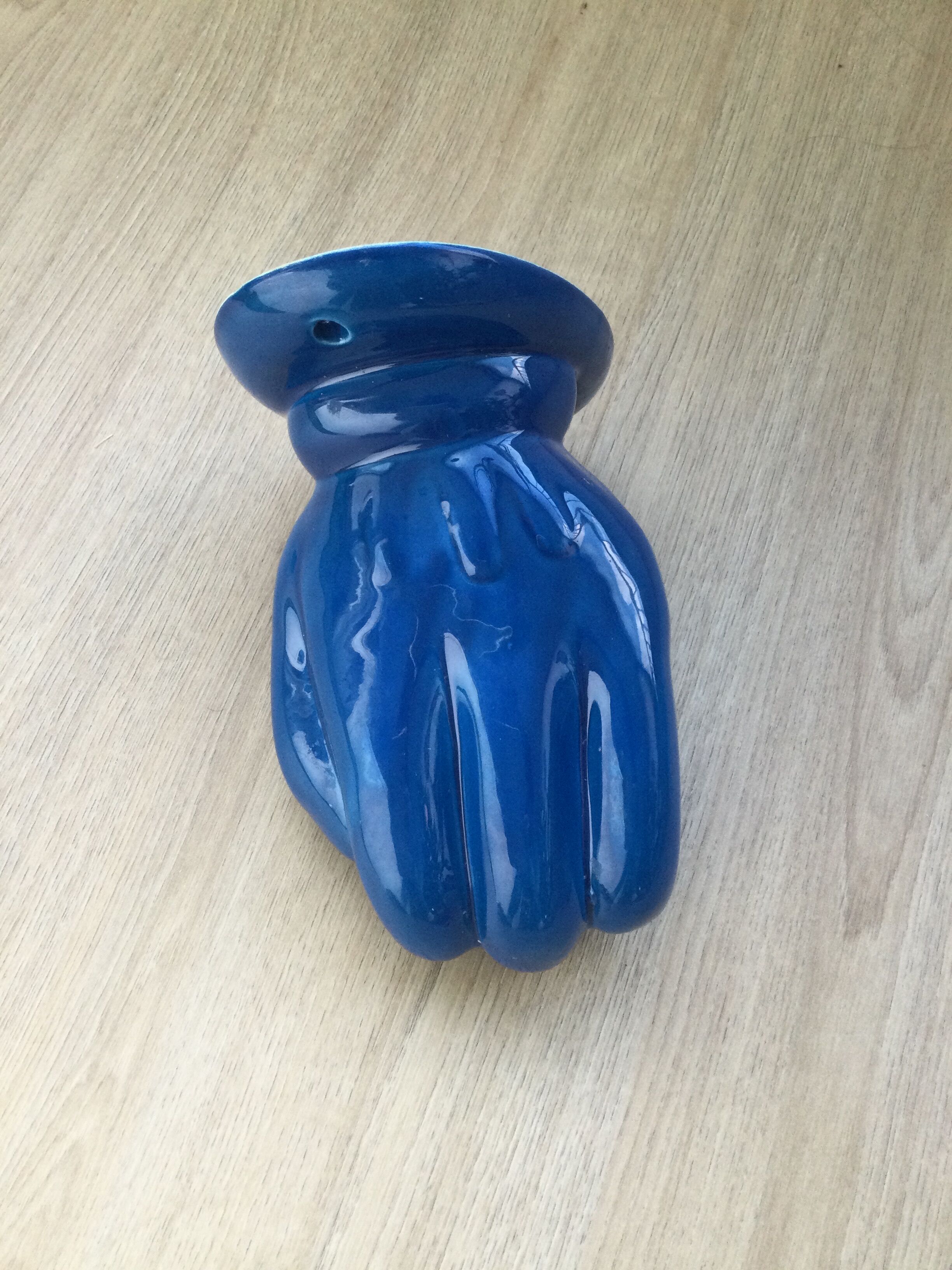 Ceramic soap dish signed JC Peiré, vintage 1980