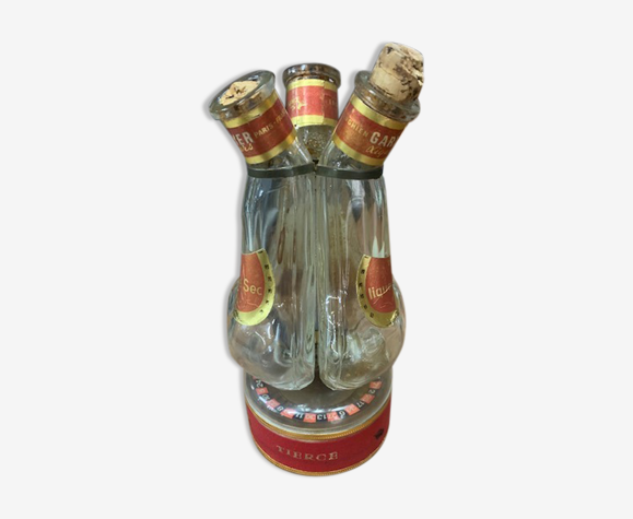 Bouteille liqueur avec boîte musicale
