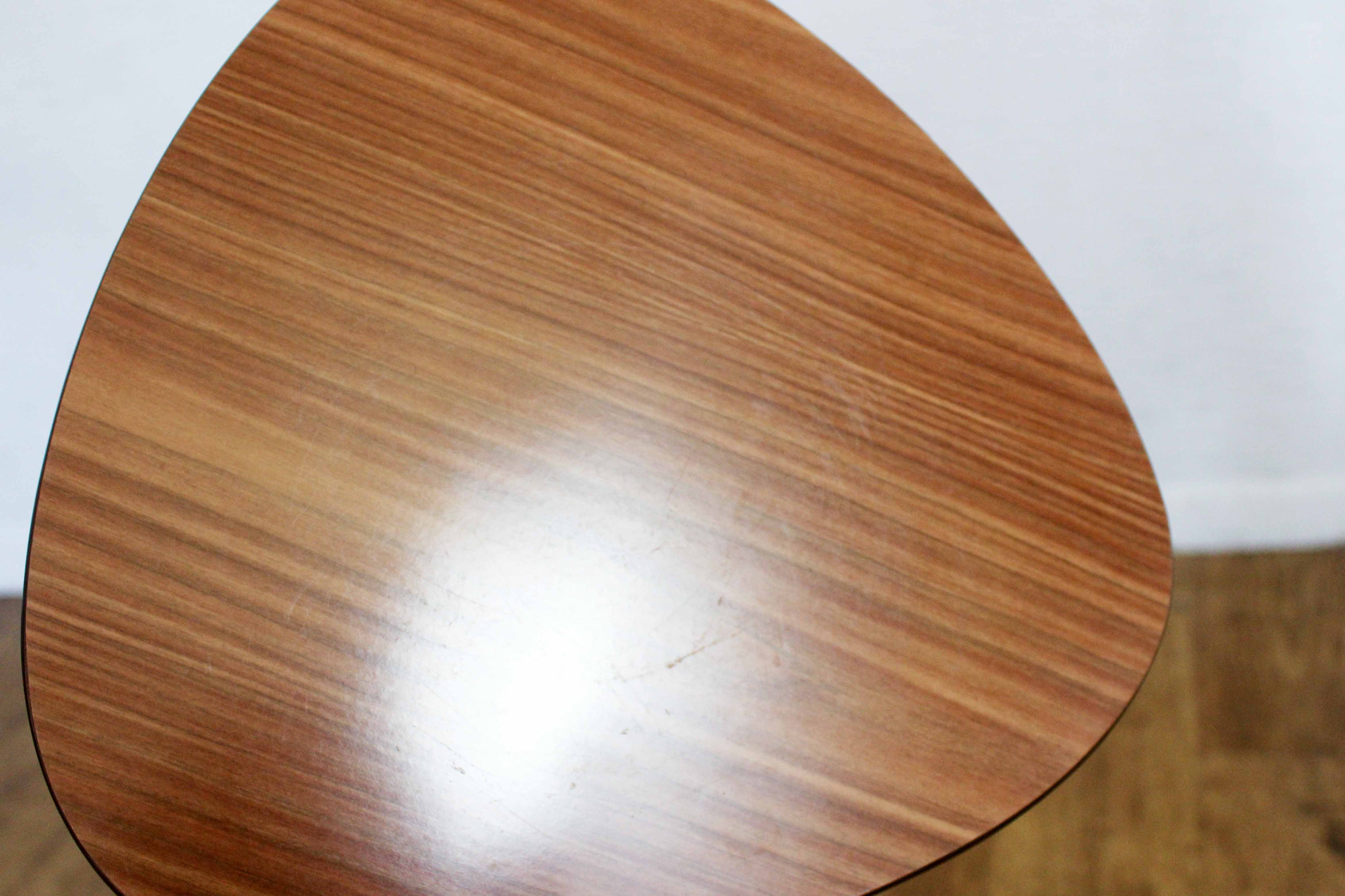 Tripod pedestal table plant holder