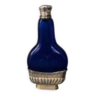 Salt bottle XIX mounted blue crystal silver