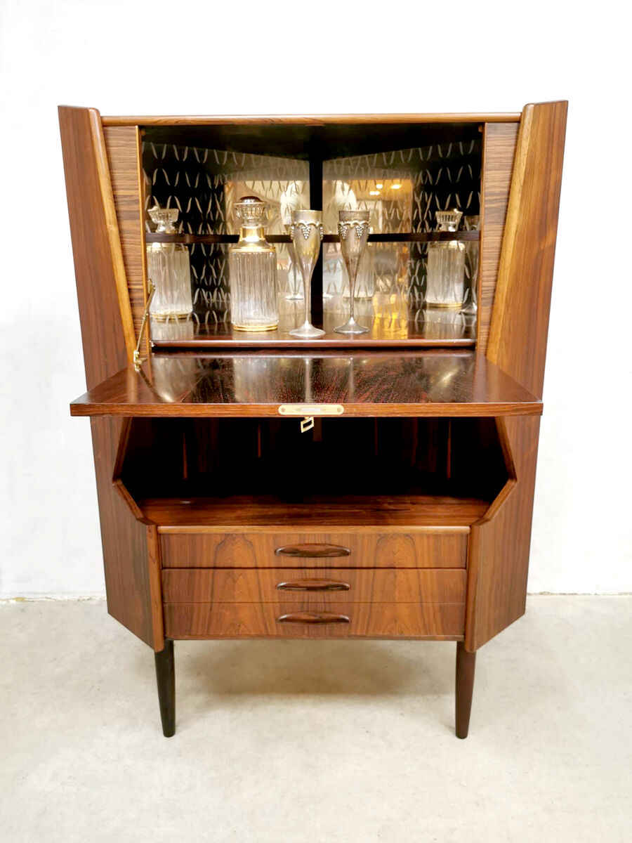 Midcentury design corner cabinet bar ‘rosewood delight’