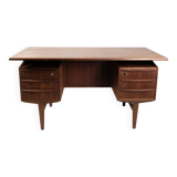 Desk made in teak, danish design from 1960s