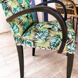 Bridge fabric leaves and black wood