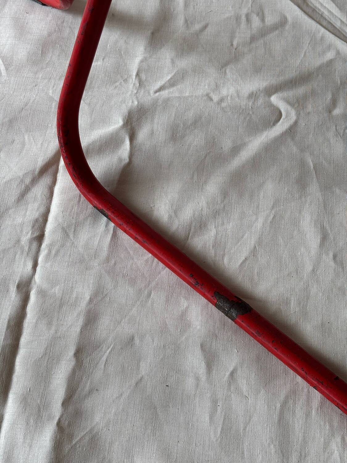 Red folding chairs Talin Italy, 1980