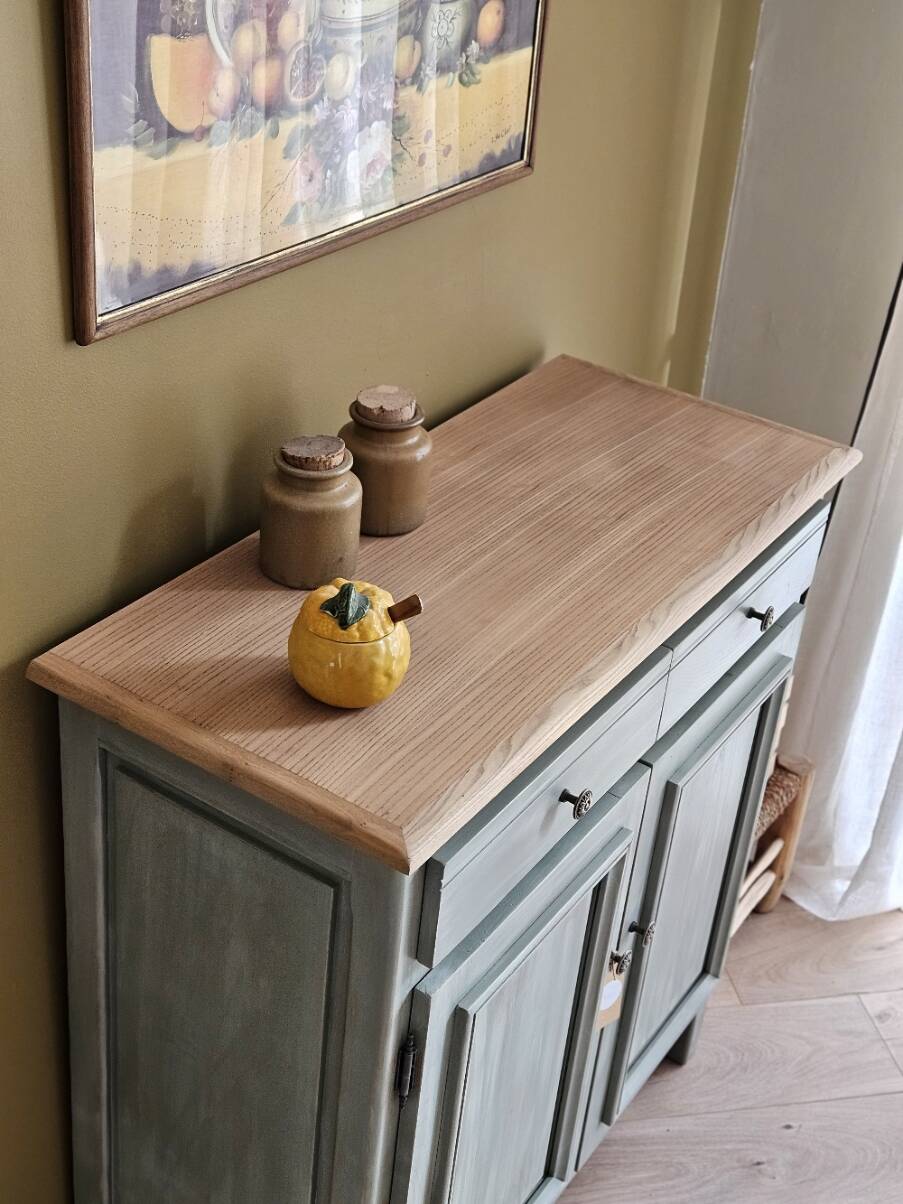 Renovated and distressed Parisian sideboard | Lucien