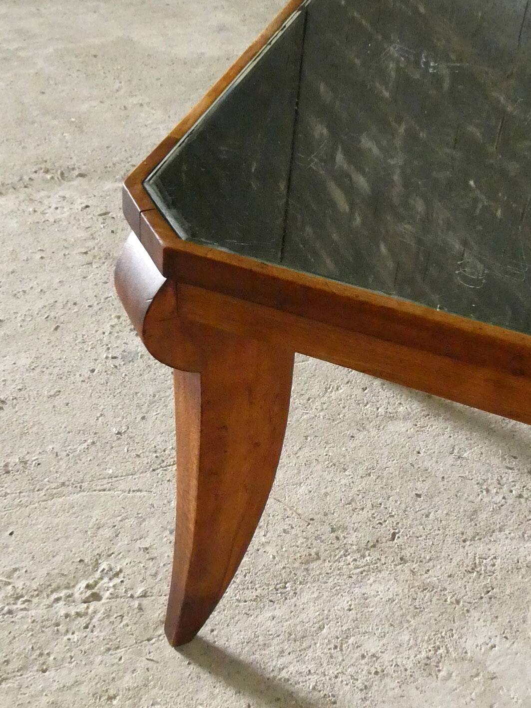 Table basse Art Déco en noyer et miroir, 1940