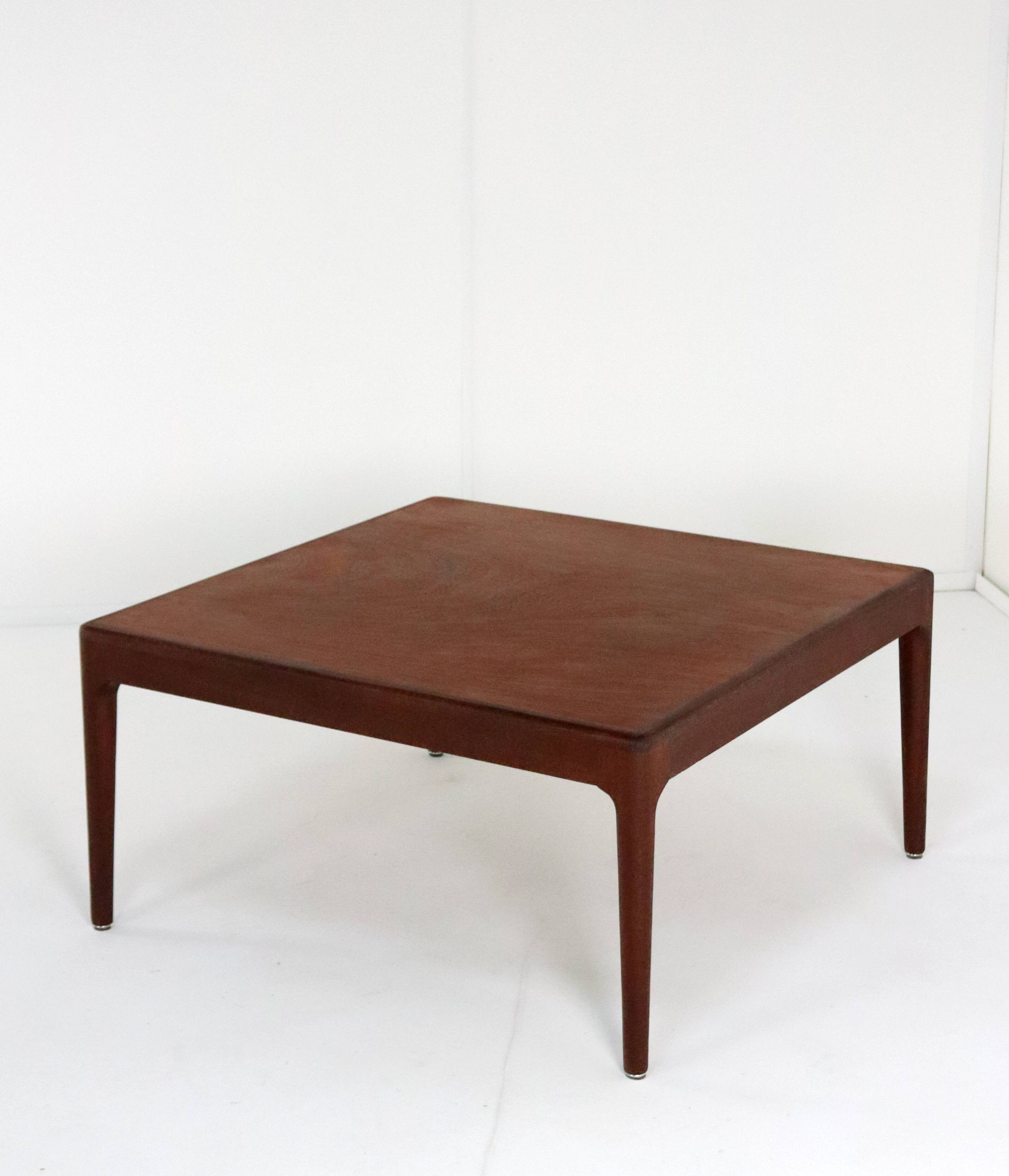 Vintage 'Bredeveld' coffee table