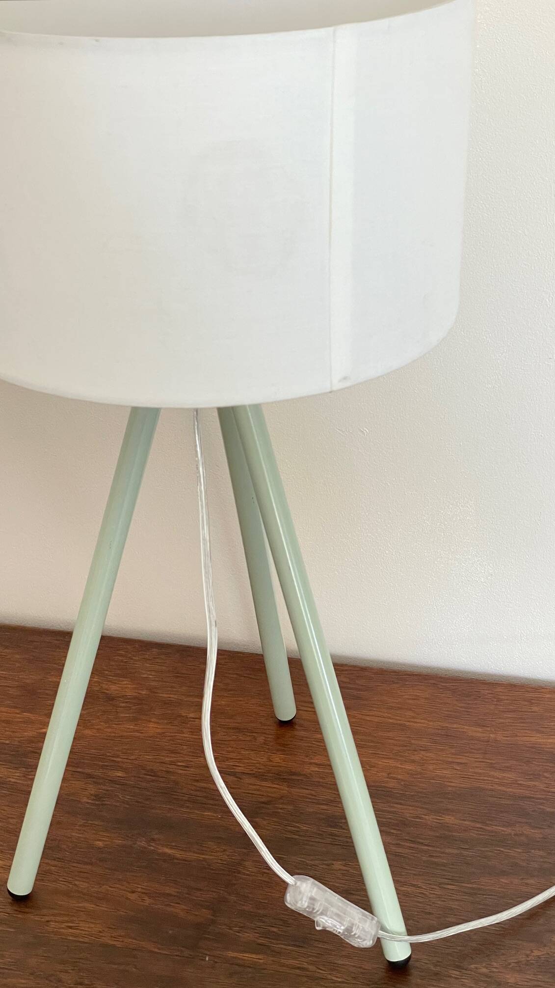 90s Green Metal Tripod Lamp
