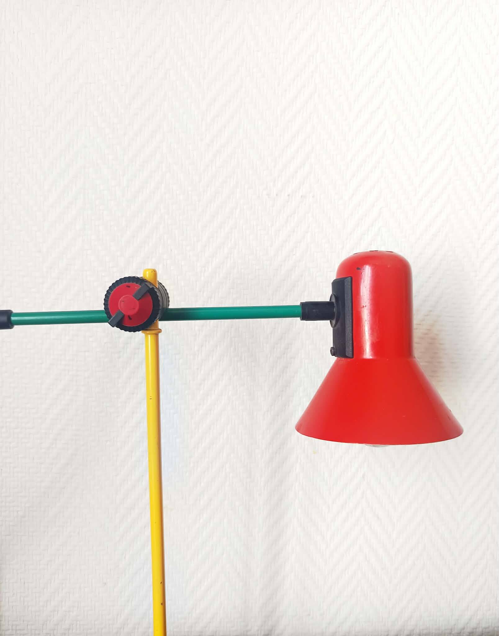 Veneta lamp in Memphis style 1980
