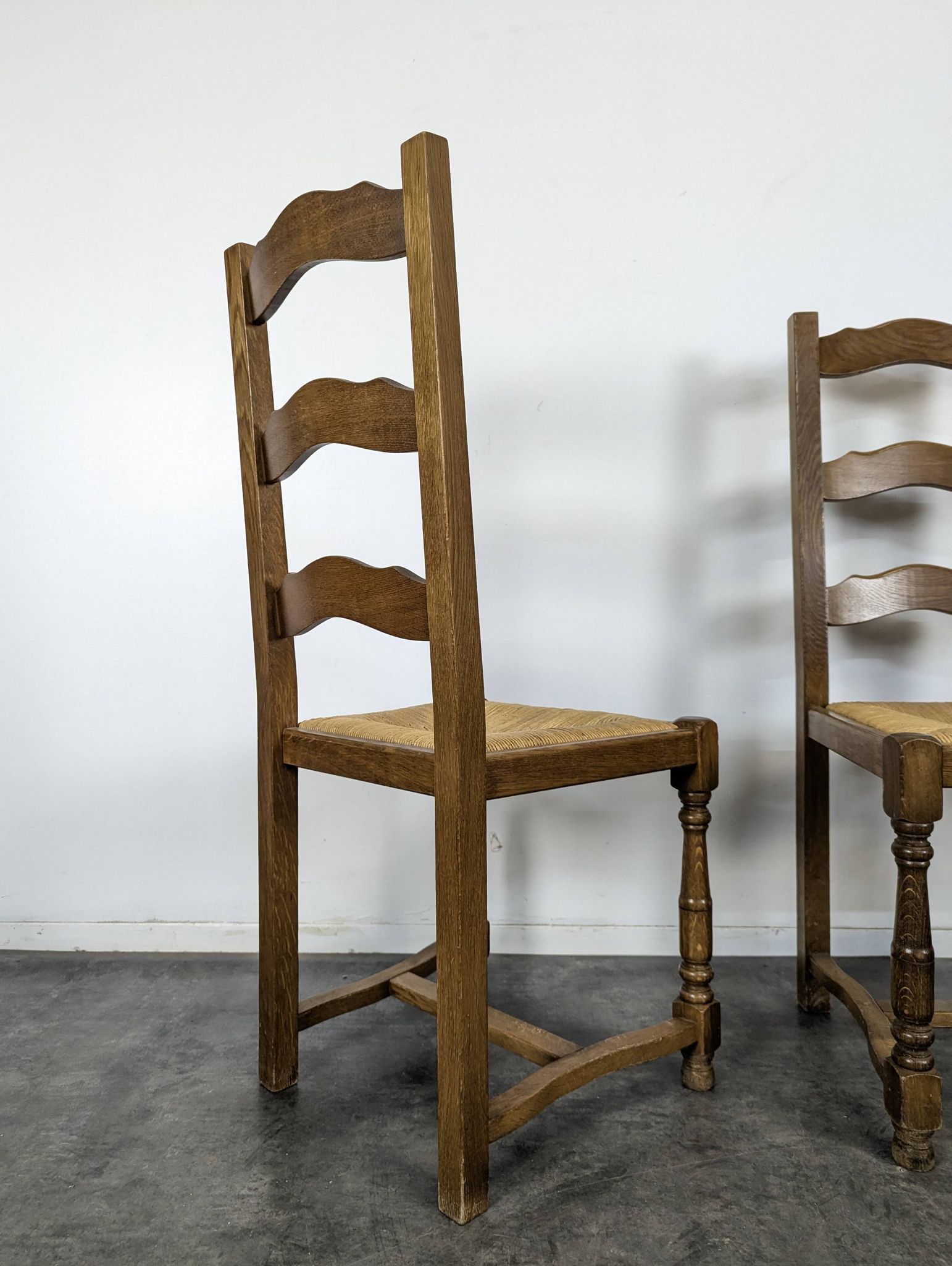 Set of 4 rush-seated chairs