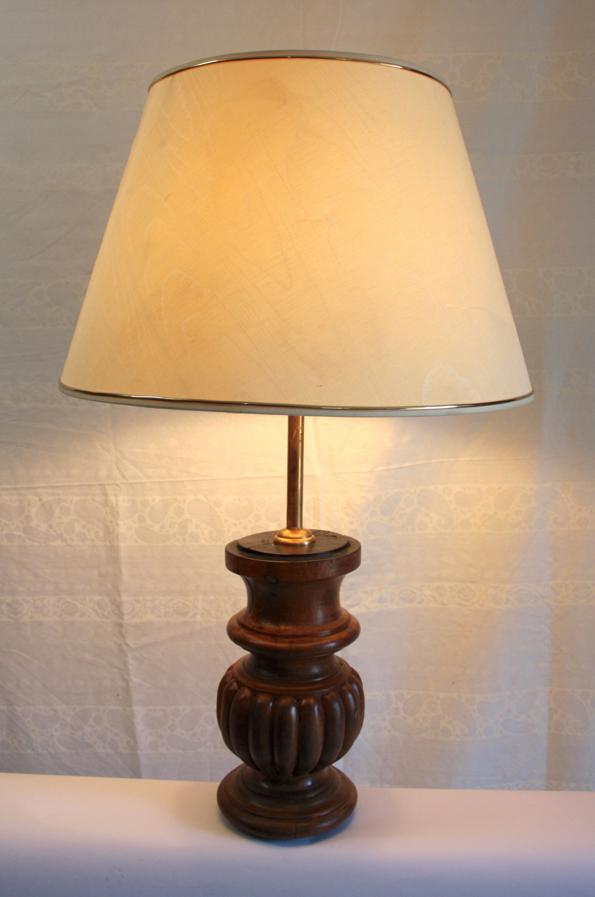Table lamp - wooden foot XIX