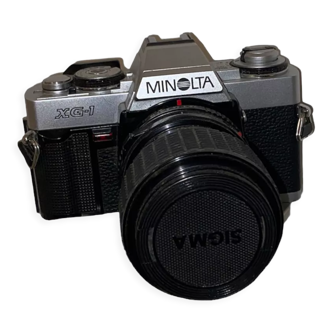 Minolta xg-1 functional slr sigma 35-70mm f/2.8 zoom