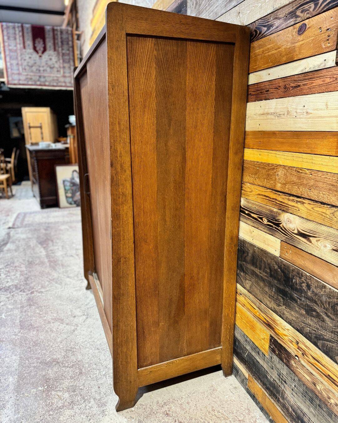 Vintage oak wardrobe - Sliding doors - 1950s