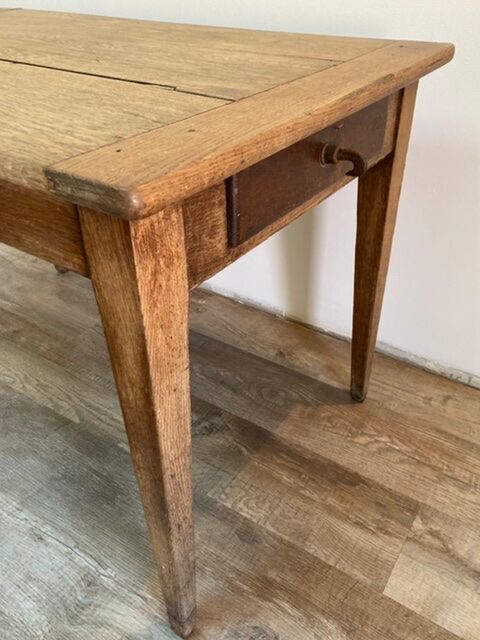 Oak farmhouse table