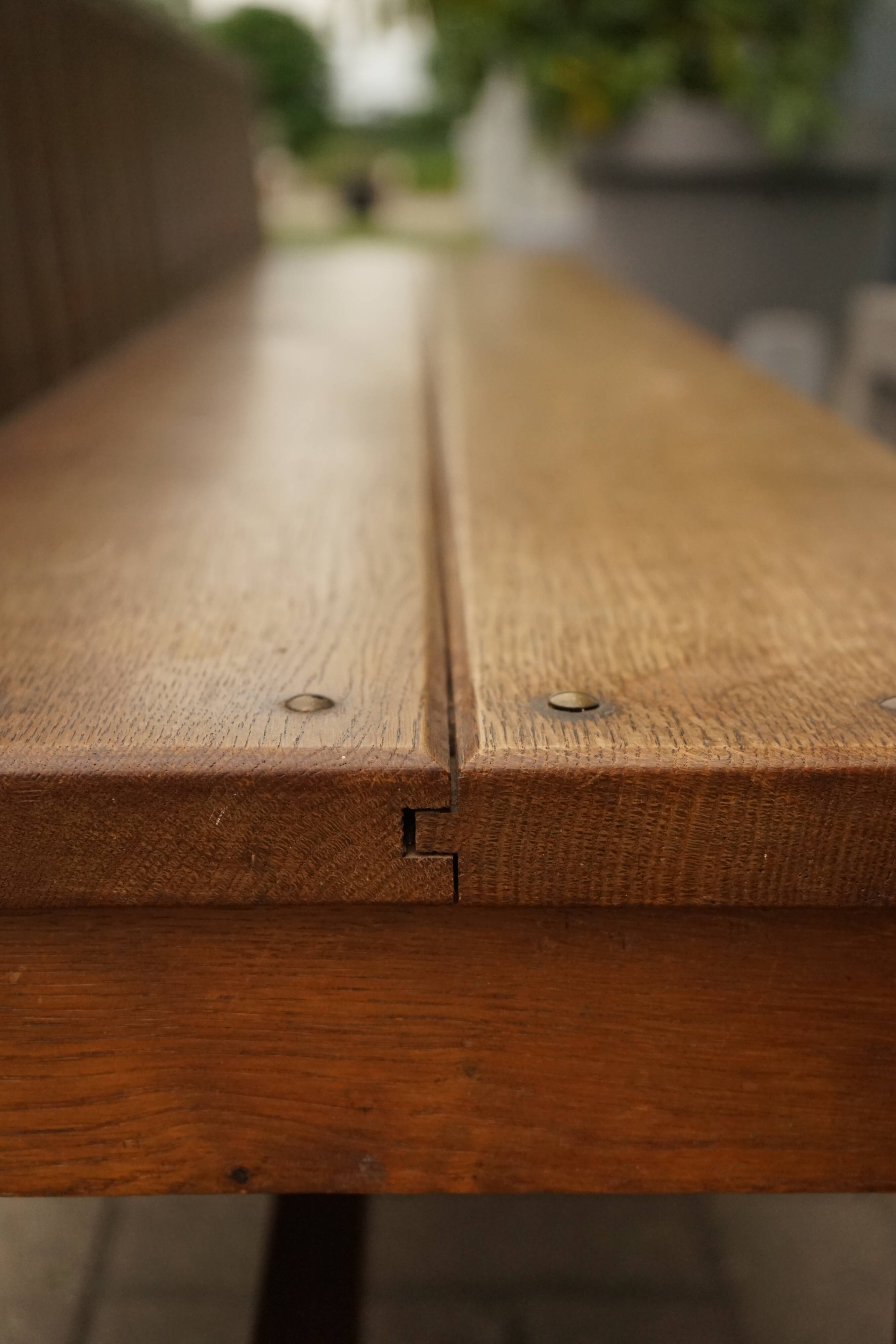 Dutch Traditionalist oak bench, Delft School. 1920s
