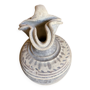 Poterie chypriote.  environ