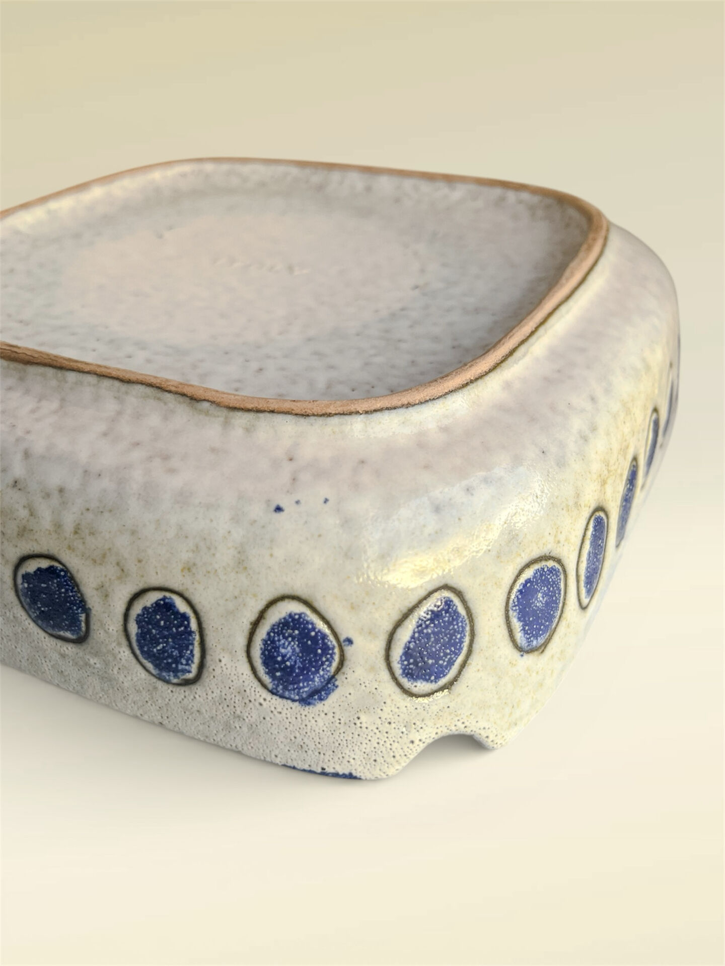 Ashtray / Italian ceramic pocket tray, glazed in Bitossi style.
