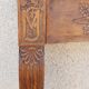 Manteau de cheminée en bois sculpté