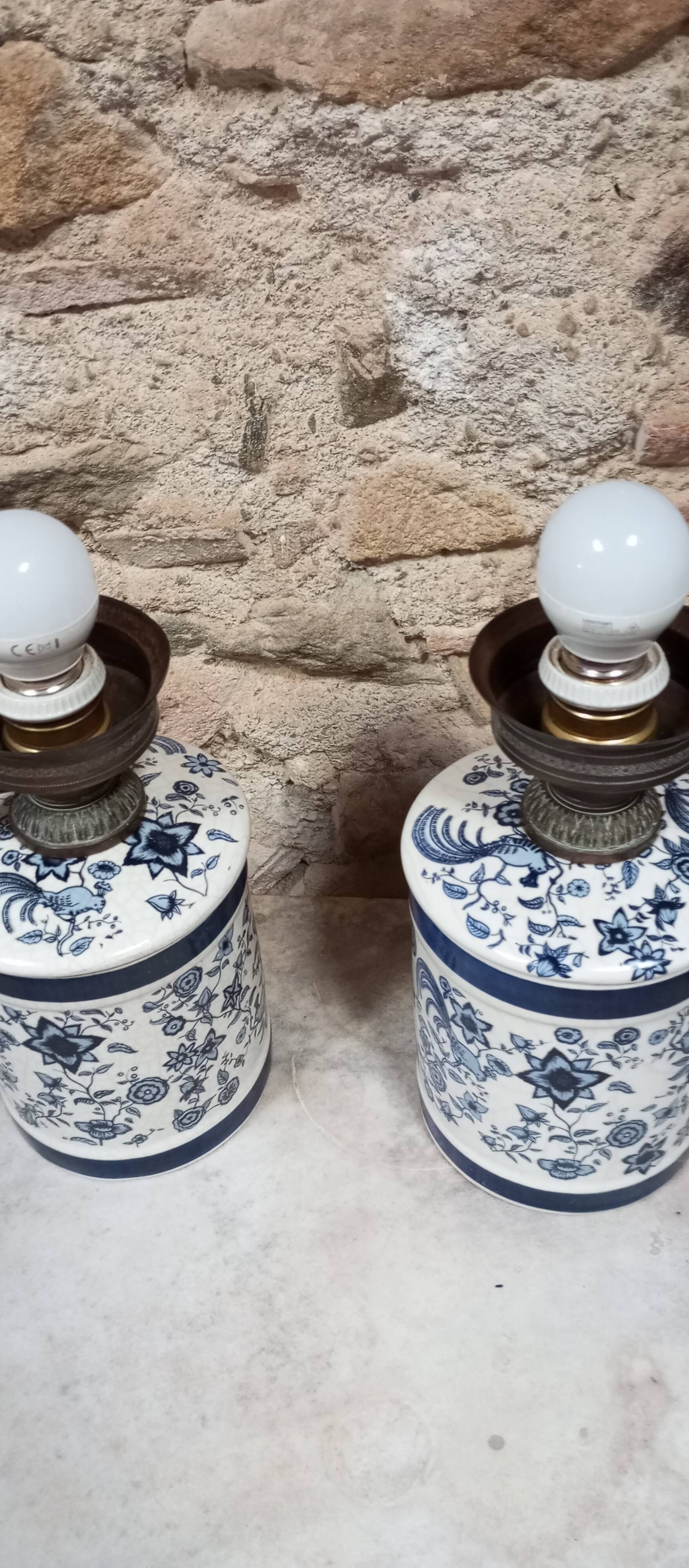 Pair of table lamps