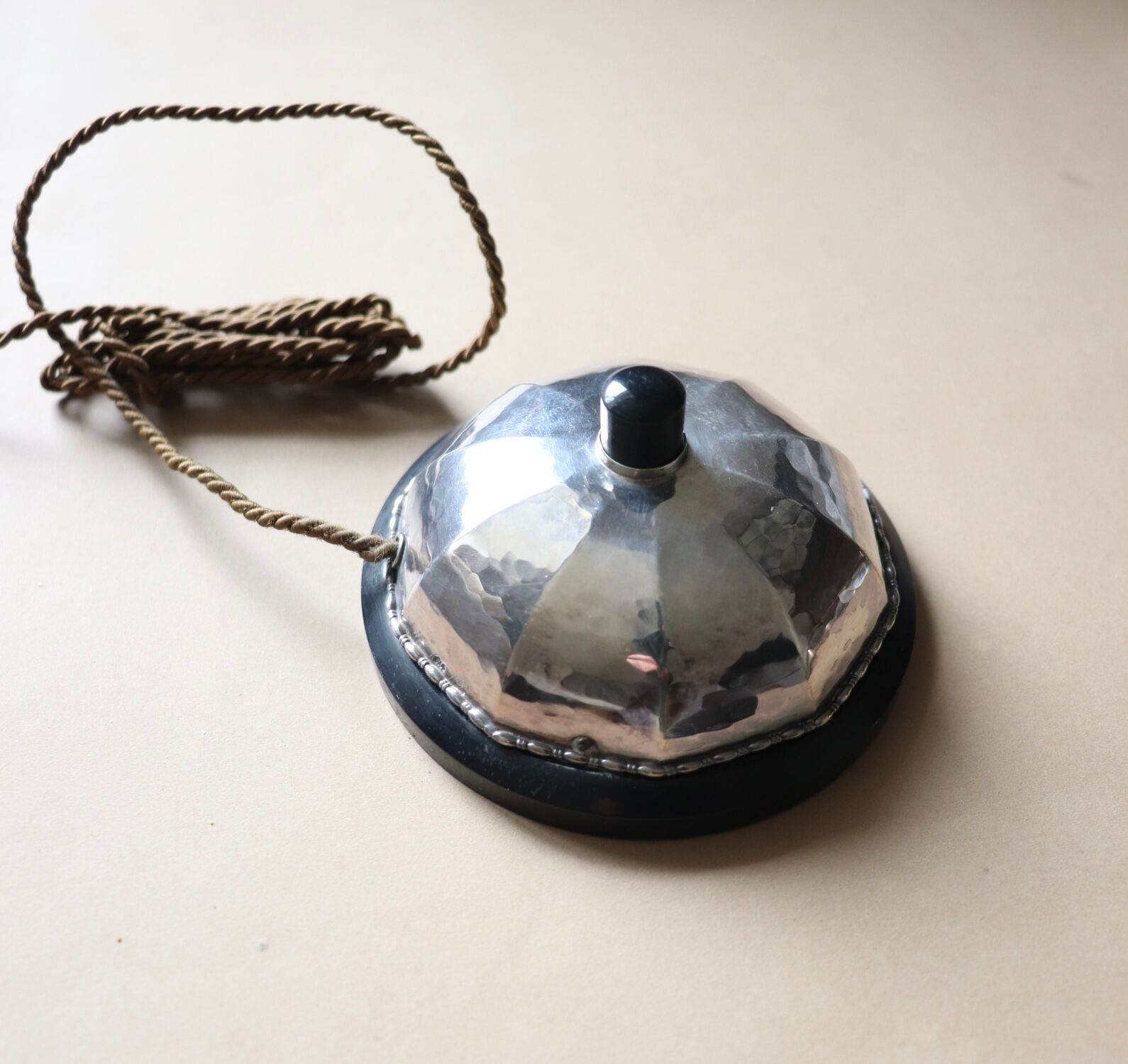 Old servant's bell in silver 855