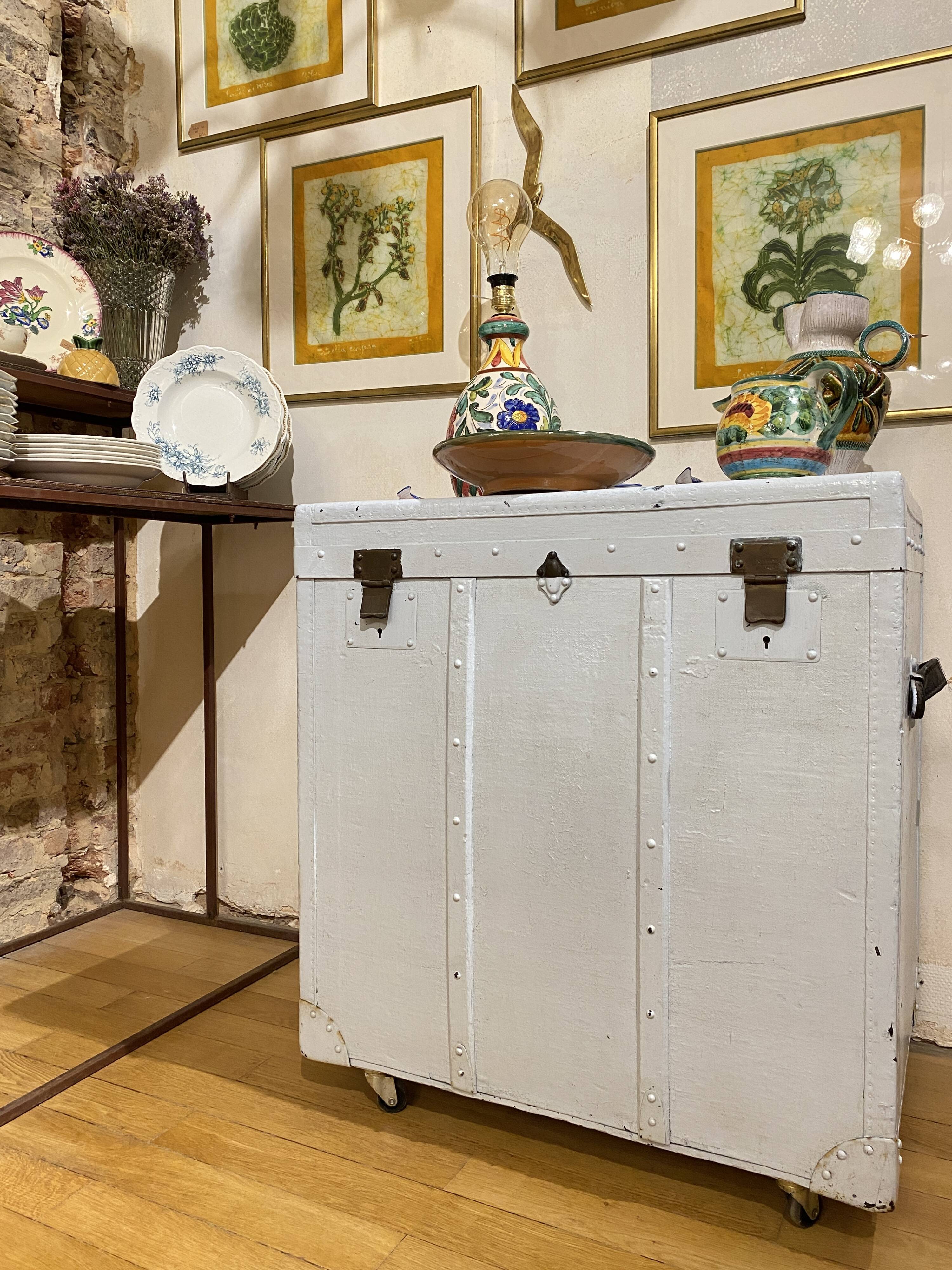 P. Coessens storage trunk