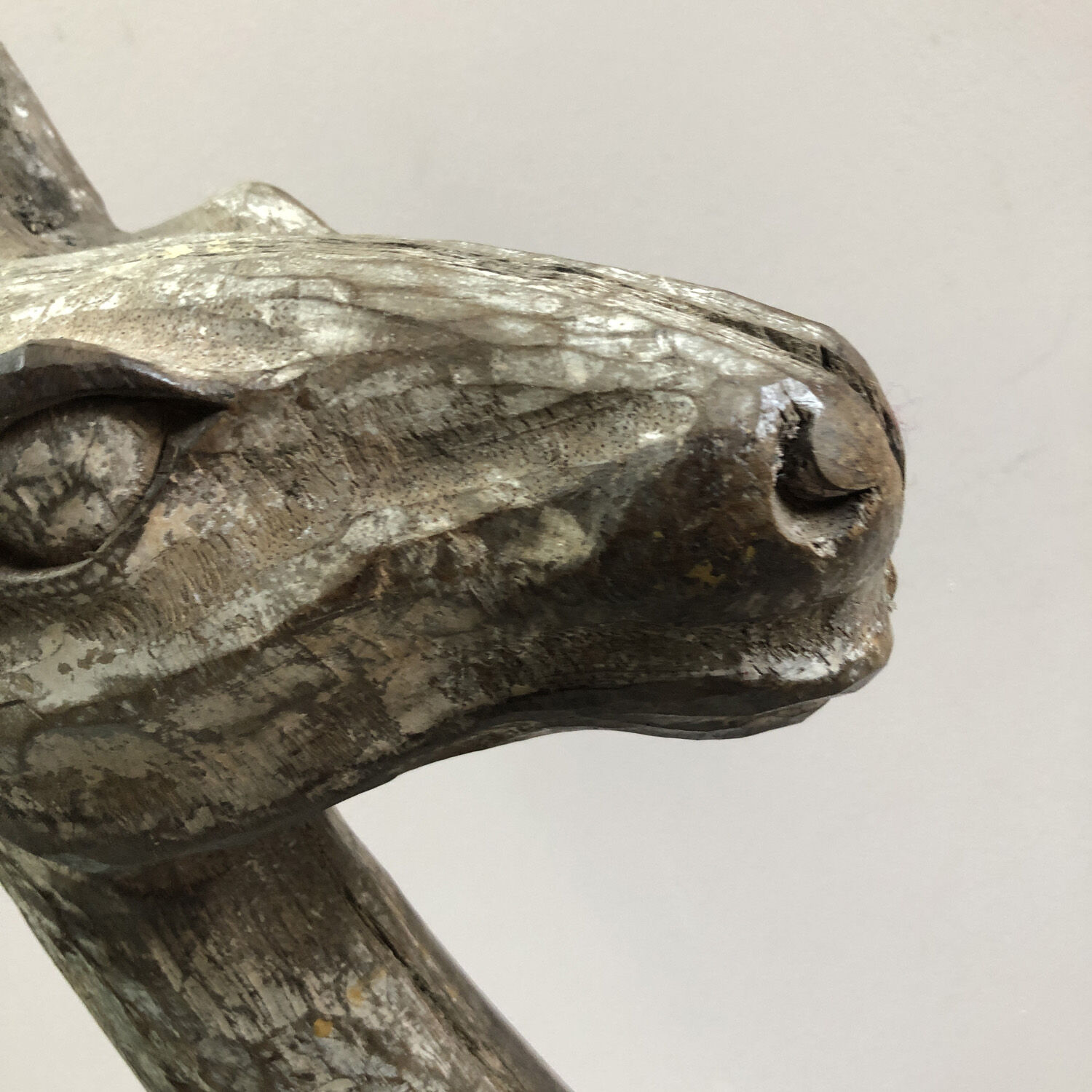 Wooden giraffe sculpture